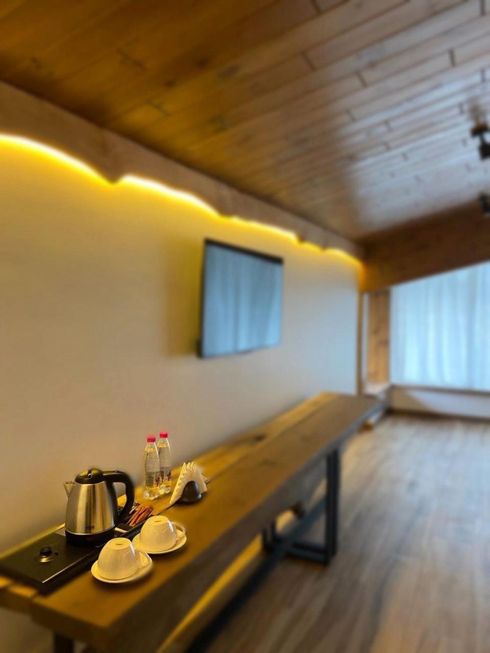 Фільварок Кмитів Hotel Velyki Kosharishcha Екстериор снимка
